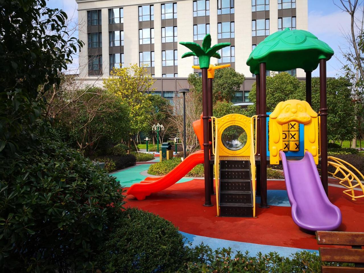 Barony Park Hotel Шанхай Экстерьер фото